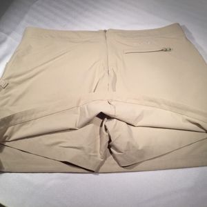 Women's Under Armour Performance Stretch Sz 14